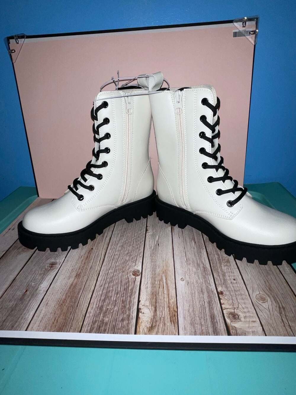 Art Class Girls' Khari Lace-Up Combat Boots with Side Zipper - Cream/White - Picture 4 of 5